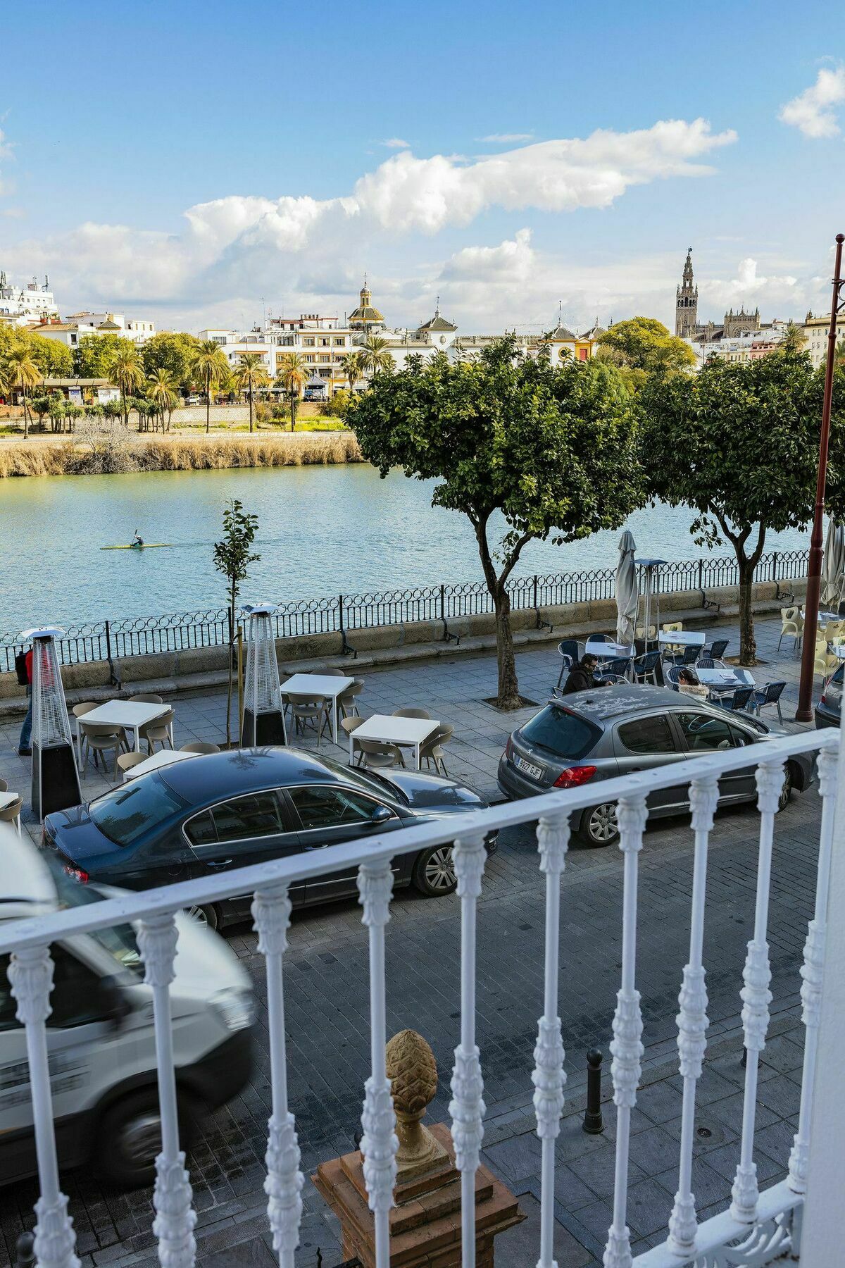 Betis 7 Luxury Boutique Apartments Seville Exterior photo